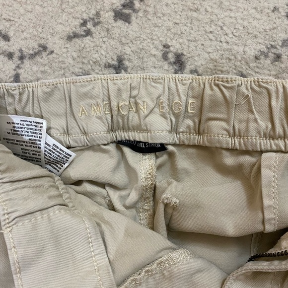 American Eagle Cargo Pants - Picture 3 of 3